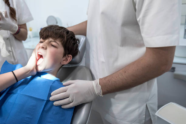 Best Emergency Cosmetic Dentistry (e.g., broken veneers) in Refugio, TX